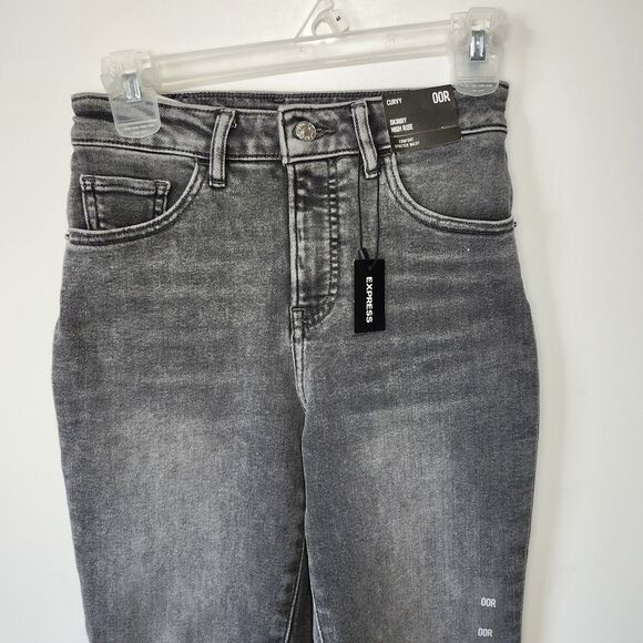 Express NWT 00R Curvy High Waist Washed Black Skinny Jeans Raw Hem Stretch - Picture 3 of 13